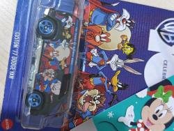 Hot wheels Disney WB metal model araba set koleksiyon dekor tasarım hediye vintage retro nostalji aksesuar süs ölçekli araçlar
