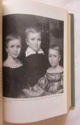 Lives Like Loaded Guns / Emily Dickinson and Her Family's Feuds