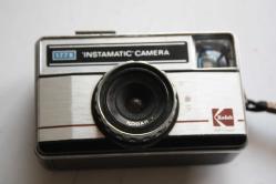 KODAK 177X İNSTAMATİC CAMERA   VİNTAGE FOTOĞRAF MAKİNASI (İ1 KASA