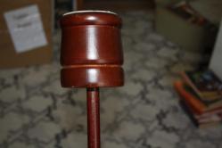 VİNTAGE AHŞAP KUPAYA BENZER BİŞEY ANLAYANLAR BAKABILIR   DETAYLAR RESİMLERDE    (İ1 KASA