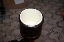 VİNTAGE AHŞAP KUPAYA BENZER BİŞEY ANLAYANLAR BAKABILIR   DETAYLAR RESİMLERDE    (İ1 KASA