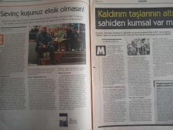 Yurt Kitap Sinema, Müzik, Aktüalite ve Sinema Dergisi - 7 Kasım 2014 - 33. Uluslararası İstanbul Tüyap Kitap Fuarı - ''Sinemamızın 100 Yılı'' - Bir damla mürekkep - Zeynep Atikkan - Haluk Şahin - Avrupa zatürre olursa... - Açtı Nobel Gülleri - Yaprak Öz - Bir ''yeni eve taşınma'' hikayesi - Eşitliğin ve yakınlaşmanın kitabı: Uzakta'' - ''Ben'' deryasında ''Benlik'' arayışı - Ersin Erkan - Sezgin Kaymaz - Sevinç Kuşunuz eksik olmasın! - Kaldırım taşlarının altında sahiden kumsal var mıydı? - Arda Çiltepe - İskender Özturanlı - Türkan Şoray ve Halit Akçatepe fuarda - Gabriel Garcia Marquez - Zeki Demirkubuz'dan sinema tarihi üzerine - Fuat Uzkınay - Halkın Sineması Yeşilçam - ''Her romandan iyi bir film çıkmayabilir'' - Atilla Dorsay - Macar Dili ve Edebiyatı - Avrupa'nın Ortasında Doğu Batı Sentezi - ''Devim Şarkısı''na kulak vermek lazım! - Mor Jokai - Armin Vambery - Tanıklığın bitmeyen yası ve ''Antabus'' - ''Benimle değil, kitapla ilgilenin'' - Salih Mutlu - Tam Takım Dergi