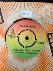 TÜRKAN KAYA - GERDANDA ÇİFTE BENLER 02869