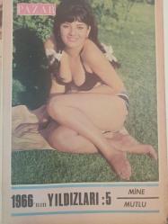 Pazar Haftalık Aktüalite Sinema Tiyatro Müzik ve Magazin Dergisi - 3 Aralık 1966 - Sayı:532 - Cüneyt Arkın’ın kızı Zeynep doğdu,fotoğraflı haberi-Gönül Yazar - Mine Mutlu - Esen Püsküllü ''Tek Tesellim Beyaz Perde'' diyor - Yeşilçam'dan Kapıkule'ye - Müşerref Tezcan ''Asıl Oyuna Gelen Biziz'' diyor - Pop Sabun Reklamı - Evlilik bana göre değil - Gönül Yazar - Kendi Kendini Harcayanlar - Sevim Emre - Sevinç Pekin - Agah Özgüç - Sevim Emre - Sevinç Pekin - Hülya Koçyiğit ve Yıldızınız - Zeynep Berk - Hanımlar için - Yeni modanın sade yakaları nasıl süslenecek? - Kendi Falı - 1966-67 şapkaları - 1966'nın yıldızları - Mine Mutlu - Çetin Ener - Docteur Renaud Krem Reklamı fotoğraf ve haberi - Tam Takım Dergi