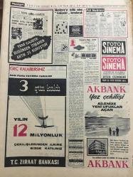 HÜRRİYET GAZETESİ 7 HAZİRAN 1966 YIL :19 SAYI :6502---AP nin OY u 1965 e göre yüzde 7 arttı --Yakışıklı bir Alman İsveç li artistin 20 bin lirasını çaldı ---Demirel :Her şey  söylendi ,millet  dinledi ve sonra kararını verdi ---Seçimden sonra CHP de dahil kaynaşma var ---Ayfer Feray Londra ya  tedaviye gitti ---Fatih rozeti takan ortaokullu  iki kız bir haftadır  orta da yok --Sahte 500 lira süren birisi kadın  dört kalpazan tutuldu --Mütecavizlere ateş eden genç dostunu  yaraladı ---Belediye  sarayındaki memurlar çalışamaz oldu ---Moskova yı  istila eden fahişeler  kovulacak ---Everton ,Fenerbahçe yi 1-0 yendi ---Aptullah Gegiç geldi --Azgın  metropoliti kendi kardeşi bastı --Mini etekli dilberler benzin satacaklar ---İzmir de bir kasa daha soyuldu ---Bursa Emniyet Müdürünün Kızı ,Bir Çocuğu Çiğnedi ---Toto da 13 maçı  71 kişi bildi ---