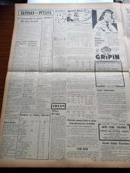 Vatan Gazetesi - 25 Kasım 1953 - Kabuslardan Sonra Yazan Ahmet Emin Yalman Köşe Yazısı - Memurlara Tazminat Verilmedi Teklif Edildi - Edirne Bugün Kurtuluşunu Kutluyor - Pakistan Devlet Reisi Gulam Muhammed Cuma Günü Geliyor - Türkiye Mısır'a Bir Nota Verdi- İngiltere'den Olan İthalat Düştü -  Başbakan Adnan Menderes Aylıkların Artırılacağını Söyledi - Atatürk'ün Naşının Anıtkabir'e Nakli Filmi - Yeşil Gözlü Soledad Yazan Greta Granor Yazı Dizisi - Olgunlaştırma Enstitüsü Şube Açıyor - Bozuk Ekmek Ve Bozuk Un - Şehir Hatları Vapurları Tamir Ediliyor - Konya'da Erkek Olan Kadın İntihar Etti - Hoş Memo Karikatür - Kılıçali Hamamı Yazan Adnan Veli Yazı Dizisi - Amerikan Havacılığı Hamle Yapıyor - Avni Dilligil Nevin Aypar Ve Aliye Rona Mahallenin Namusu Filminde Fotoğraf - Folklorcu Beli Kanık - Vefa Bugün Emniyetle Oynayacak - Millet Partisi Davasına Bugün Bakılıyor - Royal Air Ride Lastik - Arı Unları - Orion Radyo - Lazzaro Franco Kumaş - Poker Play Traş Bıçağı -  Pal Traş Bıçağı