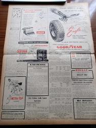 Vatan Gazetesi - 27 Kasım 1953 - Ahmet Emin Yalman Köşe Yazısı - Sovyet Rusya 4 Dış Bakanı Toplantısına iştirak Edecek - Otomobil Yarışlarının Neticesi Belli Oldu - Başbakan Adnan Menderes Ankara'ya Gitti - Öldürmeden Sanık Dilsizin Duruşması Başladı - Yunan Dış bakanı Stefanopulos Türk Dostluğu Esastır Dedi - Avrupa Ordusu İçin Verilen Kararlar - Basın Ve Ceza Kanunlarında Değişiklik Hazırlığı - Tütün Kongresi Bursa'da Toplandı - İngilterede Gece Maçı Sayısı Arttı - Yeşil Gözlü Soledad Yazan Greta Granor Yazı Dizisi - Sadık Aldoğan Başbakan Adnan Menderes'e Hakaretten Mahkum Oldu - Churchill Kabinesi Müşkül Durumda - Türk Amerikan İngiliz Dostluk Grubu Kuruldu - Samsun Liman İnşaatı Başladı - Afrika'da 4 Ay Yazan Tunç Yalman Yazı Dizisi - Kılıçali Hamamı Yazan Adnan Veli Yazı Dizisi - Yeni Bir Ticaret Şekli Senetsiz Sepetsiz Taksitle Satış - Veba Yazan Albert Camus Yazı Dizisi - Sinema Tenkidleri - Dört Dakikada İnsanı Öldüren Müthiş Bir Zehirli Gaz - Arsenal Takımının Öncülüğü