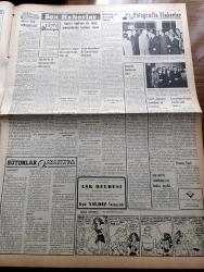Vatan Gazetesi - 3 Aralık 1953 - Ahmet Emin Yalman Köşe Yazısı - Ticaret Bakanlığı Yeni Faaliyete Hazırlanıyor - Ahmet Emin Yalman'a Suikast Duruşmasına Dün De Devam Edildi - Necip Fazıl Kısakürek'in Mısır'daki İhvanı Muslimin Cemiyeti İle İlişkisi Olduğu Tespit Edildi - Cevat Rifat Atılhan Tahliye Oldu - İnsan Hakları Haftası Başladı - Ney Üstadı Süleyman Erguner Öldü - İngiltere'de 1 Milyon İşçi Grev Halinde - Yeşil Gözlü Soledad Yazan Greta Granor Yazı Dizisi - Tekel Genel Müdürlüğünde Bir Yolsuzluk Meydana Çıkarıldı - Veba Yazan Albert Camus Yazı Dizisi - Siyasal Bilgiler Fakültesinin Yıldönümü - Amme İdaresi Enstitüsü - Hoş Memo Karikatür - Londra'da Bir Cami Yaptırılacak - Beria'nın Adı Sovyet Ansiklopedisinden Çıkarıldı - Sigara Zifirinde Kanser Yapan Bir Madde Varmış - Çarşaf Giyenler - Afrika'da 4 Ay Yazan Tunç Yalman Yazı Dizisi - Vefa Beykoz'u Dün 4 1 Mağlup Etti - Şehir Tiyatrosunda Semerkant'ta Oyunu - Gripin - Beden Terbiyesi Genel Müdürlüğü Lağvediliyor - Çeşit Mağazası