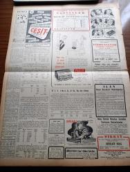 Vatan Gazetesi - 3 Aralık 1953 - Ahmet Emin Yalman Köşe Yazısı - Ticaret Bakanlığı Yeni Faaliyete Hazırlanıyor - Ahmet Emin Yalman'a Suikast Duruşmasına Dün De Devam Edildi - Necip Fazıl Kısakürek'in Mısır'daki İhvanı Muslimin Cemiyeti İle İlişkisi Olduğu Tespit Edildi - Cevat Rifat Atılhan Tahliye Oldu - İnsan Hakları Haftası Başladı - Ney Üstadı Süleyman Erguner Öldü - İngiltere'de 1 Milyon İşçi Grev Halinde - Yeşil Gözlü Soledad Yazan Greta Granor Yazı Dizisi - Tekel Genel Müdürlüğünde Bir Yolsuzluk Meydana Çıkarıldı - Veba Yazan Albert Camus Yazı Dizisi - Siyasal Bilgiler Fakültesinin Yıldönümü - Amme İdaresi Enstitüsü - Hoş Memo Karikatür - Londra'da Bir Cami Yaptırılacak - Beria'nın Adı Sovyet Ansiklopedisinden Çıkarıldı - Sigara Zifirinde Kanser Yapan Bir Madde Varmış - Çarşaf Giyenler - Afrika'da 4 Ay Yazan Tunç Yalman Yazı Dizisi - Vefa Beykoz'u Dün 4 1 Mağlup Etti - Şehir Tiyatrosunda Semerkant'ta Oyunu - Gripin - Beden Terbiyesi Genel Müdürlüğü Lağvediliyor - Çeşit Mağazası