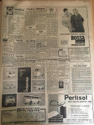 HÜRRİYET GAZETESİ 31 MAYIS 1966 YIL :19 SAYI :6495---Batı Trakya da Türk Sözü Ortadan Kalktı ---Türk James Bond u 2 gün içinde  yaptığı filmi ,kızlar dahil 5000 liraya çıkardı --Vietnam lı Bir Rahip ile bir Genç Kız Daha İntihar Etti ---4 Çocuk anası Ülserli kadın  av tüfeği ile  kendini vurdu ---Sakarya da boğulan 5 kişi mitingde  iş tutmağa  giden  sabıkalı  yankesicilermiş ---Şehit  jandarmaların  cenazesi  kaldırılıyor ---Yüzlerce kaçak araba satan bir şebeke aranıyor ---Binlerce genç kız evlilik panayıra  iştirak etti ---Güney Kutbunda Bayrağımızı Diken Türk --Fenerbahçe kampa girdi ---Futbol karnavalı seyrettik ----Aptullah Gegiç Fenerbahçe ye gelmiyor ---İkinci Türkiye liginin  kilidi bu haftaki maçlarla çözülüyor --Manastırda okuyan  striptizci --Feraceli kız ,Münih sokaklarında  tur attı ---İnönü ,7 yıl sonra Uşak ta tezahüratla ile karşılandı ----Bölükbaşı Afyon da şiirli konuşma yaptı ---