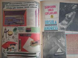 Pazar Haftalık Aktüalite Sinema Tiyatro Müzik ve Magazin Dergisi - 11 Eylül 1970 - Sayı:729 - Selma Güneri - Meltem Mete - Şantöz Gülay Alp - Soyunan şarkıcı Gülay Alp İsveç yolunda - Sahnenin Liraları Güzel Ama - Arzu Okay aranılan isim oldu - Safa Önal - Ayhan Işık - Salih Güney - Zühal Aktan - Seher Şeniz'i Yeşilçam paylaşamıyor - Ursula Andress - John Derek'den kurtulup Belmondo'ya sığınan Ursula değişik bir kadın oluvermişti - Belgin Doruk 7 ay sonra tekrar kamera önünde - Nebahat Çehre küpü dolduradursun - Nebahat Çehre - Yeşilçam İzmir'i sallıyor - Sadri Alışık - Çolpan İlhan - Kerem Alışık - Ayfer Feray - Nilüfer Koçyiğit - Fatma Girik - Lolita annesiyle barıştı - Tursil Deterjan Reklamı - Adnan Şenses'le Ülkü Özen'in oynadıkları fotoroman tamamlandı - Engin Çağlar - Kayıp aktör bulundu - Birsen Kaya fotoğraf ve haberi - Tam Takım Dergi