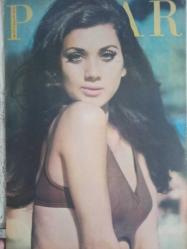 Pazar Haftalık Aktüalite Sinema Tiyatro Müzik ve Magazin Dergisi - 27 Ağustos 1971 - Sayı:779 - Piraye Uzun - Hülya Darcan - Fatma Girik makyajsız poz verdi - ''Ben böyle de güzelim'' - Seher Şeniz çıplaklıktan vazgeçemiyor - Kartal Tibet - Quink Mürekkep Reklamı - Piraye Uzun'un ''Bikini'' gösterisi - Uğur Güçlü iki ay sonra Piraye Uzun'la film çevirdi - Ve Esen Püsküllü sahnede - Devlet Devrim - Mine Mutlu - Selma Güneri - Nebahat Çehre - Ajda Pekkan - emel Sayın - Göksel Arsoy - Bahar Erdeniz - Serpil Örümcer - Sevda Ferdağ - Funda Gürçen - Miss Deodrant Reklamı - Muhterem Nur - Cihat Aşkın - Nigar Uluerer - Fatma Karanfil - Zeynep Aksu - Fikret Hakan - Ülkü Erakalın - Rüştü Asyalı - Sami Hazinses - Erol Taş - Hülya Koçyiğit - Tamer Yiğit - Feri Cansel fotoğraf ve haberi - Tam Takım Dergi
