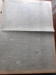 Vatan Gazetesi - 2 Kasım 1953 - Meclis Celal Bayar'ın Mühim Bir Nutku İle Dün Açıldı - Meclis Fevkalade Bir Gün Geçirdi - Ahmet Emin Yalman Köşe Yazısı - Trieste Polisine Hazırol Emri Verildi - Cumhurbaşkanı 3,5 İcraatın 950 Öncesiyle Mukayeseli Tablosunu Yaptı - Koreli Esirler İzahatı Dinlemekten Vazgeçtiler - İstanbul Üniversitesinde İki Törenle Bugün Derslere Başlanıyor - Fenerbahçe Adalet Maçında Adalet Kalecisi Erdoğan'ın Kurtarışı Fotoğraf - Yeşil Gözlü Soledad Yazan Greta Granor Yazı Dizisi - Türkiye Terziler Federasyonu Kuruluyor - Dokunulmazlıklarının Kaldırılması İstenen Milletvekilleri - Harf İnkılabının Yıldönümü Bugün Kutlanıyor - Ermenice Yogovurt İsimli Bir Gazete Çıkmaya Başladı - Toynbee Atatürk'ü Övüyor - Yeni Sabah Gazetesinde Provakatif Yazılar - Rauf Onursal CHP'nin Kapatılmasını İstedi - Milli Güreş Takımı Final Seçmesi - Rita Caruso'nun Hayat Macerası Yazı Dizisi Esin Talu Yazı Dizisi - Veba Yazan Albert Camus Yazı Dizisi - Atlet Emil Zatopek'ten İki Dünya Rekoru