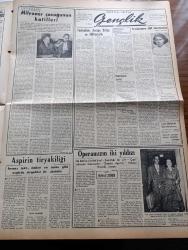 Vatan Gazetesi - 22 Ekim 1953 - Ahmet Emin Yalman Köşe Yazısı - Millet Partisi Davasına Dün Bakıldı - Amerika'da Dış Yardım Dairesi Lağvediliyor - İsrail Ürdün İhtilafı - Suriye Hatay'dan Başka Urfa Harran Antep Tarsus Ve Adana'yı Da İstiyorlar - İtalya'da Trieste İçin Nümayişler Oldu - Amerika Dışişleri Bakanı John Foster Dulles Rusya'ya Meydan Okudu- Fenerbahçe Manchester City'e 5 1 Mağlup Oldu - İngiltere Avrupa Karması 4 4 Berabere Kaldı - Yeşil Gözlü Soledad Yazan Greta Granor Yazı Dizisi - Selim Sarper'in Üç Mesele Hakkında Beyanatı Yazan Kemal Bağlum - Memurların Telefon Konuşmaları Tesbit Ediliyor - Değerli Sanatkar Mücap Ofluoğlu Evlendi - Japonya'da Atom Fiziği Enstitüsü Kuruluyor - Afrika'da 4 Ay Yazan Tunç Yalman Yazı Dizisi - İstanbul Kapılarında Fethin Büyük Tarihî Romanı Yazan Feridun Fazıl Tülbentçi Yazı Dizisi - Operamızın İki Yıldızı Azra Çaplı Eşi Erdoğan Çaplı - Aspirin Tiryakiliği - Öğretim Eğitim Gençliği - Borsa -Türk Gazetecileri İran Başbakanı Zahidi'yi Ziyaret