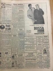 HÜRRİYET GAZETESİ 21 MAYIS 1966 YIL :19 SAYI :6485---100 yabancı alim güneş tutulmasını  en iyi ve net şekilde Ayvalık ta tespit edildi ---Seçim Kanunu için AP israr edecek ---Kaçakçılardan 100 bin lira alan Jandarmalar  adliyeye verildi ----Halep ten kalkıp  gelen sarraf Karakin Adalet  Adalet Bakanlığının kapısına dayandı ---Balkon çöktü 20 yaralı var ---Demirel iktisadi  seferberliğe  başlayacağız  dedi ---İmar Yönetmeliği Tasdik İçin Ankara ya Götürüldü ---1777 de krala verilen bir kaplumbağa öldü ---Senelerden beri yatalak karısına hizmet ediyor ---Beşiktaş -Arsenal karşılaşıyor ---Sahanız hiç de öyle kötü değil --M.Ali Clay-Cooper bu gece dövüşecek-----Takımımız bugün Rusya ile  oynuyor ---Zeki Müren ---Mecbur kalmadıkça  soyunmayacağız ---Göksel Arsoy ,bir İngiliz kızı seçecek --