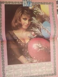 Pazar Haftalık Aktüalite Sinema Tiyatro Müzik ve Magazin Dergisi - 29 Aralık 1972 - Sayı:849 - Hülya Koçyiğit - Sarafina - Leyla Sayar - Engin Çağlar - Filiz Vural - Demir Karahan - Estella Blain - Selda Alkor - Cihat İlkbaşaran - Zeynep Tedü - Salih Güney - Serpil Örümcer - Berkant - Uğur Güçlü - Bilge Olgaç - İzak Benerdate - Meltem Mete - Fikret Hakan - Hümeyra - Fahrettin Aslan - Sacit Aslan - Seher Şeniz - Lütfi Ö. Akad - Serdar Gökhan - Aysun Güven - Kamil Bilbaşar - Fatma Belgen - Halit Refiğ - Yıldız Kenter - Hale Soygazi - Hülya Koçyiğit - Emel Sayın - Tarık Akan - Fatma Girik - Türkan Şoray - Filiz Akın fotoğraflı 1973 Takvimi - Cüneyt Arkın - Persil Deterjan Reklamı - Nazan Berk - Gökben - Atilla Ergün - Erol Taş - Nilüfer Koçyiğit - Ender Çerçioğlu - Nilüfer Koçyiğit - Behçet Nacar fotoğraf ve haberi - Tam Takım Dergi