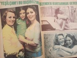 Pazar Haftalık Aktüalite Sinema Tiyatro Müzik ve Magazin Dergisi - 1974 Yılı - Sayı:988 - Seher Şeniz - Nükhet Duru - Seyhan Karabay - Aysun Erge - Arzu Okay - Emel Özden - Seyhan Karabay - Emel Özden - Volkan Kayhan - ''Ben Muazzez Abacı'' Atilla ile gözlerimiz bir birleşti ve bir daha ayrılmadı - Muazzez Abacı - Fagrettin Aslan - Melek Görgün Dev Posteri - Hülya Koçyiğit'ten sonra Türkan Şoray'da şirket kurdu - Filiz Akın - Muzaffer Özpınar - Belgin Doruk - Filiz Akın  Dikkat! - Çetin İnanç - Dansözlükte iş kalmayınca Figen Han kürkçü dükkanına döndü - Sermet Serdengeçti - Melek Görgün - Yılmaz Köksal - Yeşim Yükselen - Feri Cansel - Turgut Akan - Nuri Sesigüzel - ''Dut gibi aşığım'' fotoğraf ve haberi - Posterli Tam Takım Dergi