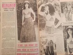 Pazar Haftalık Aktüalite Sinema Tiyatro Müzik ve Magazin Dergisi - 1974 Yılı - Sayı:984 - Nazan Şoray - Ahu Tuğba - TV'deki ''Aşkı Memnu''dan sonra Müjde Ar, Yeşilçam'da Memnu Aşkın kahramanı oldu - Salih Güney - Kadir İnanır - Mualla Omay - Şantöz Aylin - Doğan Bilge - Sevgi Can-  Zerrin Doğan - Tülin Elgin - Figen Han Dev Posteri - Esen Püsküllü - Ülkü Erakalın - Ayhan Işık - Selda Alkor - Sadri Alışık - Ajda Pekkan - Atacan Arseven - Yılmaz Köksal - Gülten Ceylan - Erol Büyükburç - Hulki Saner - Cüneyt Gökçer - Yücel Uçanoğlu - Murat Soydan - Engin Çağlar - Hulki Saner - Salih Güney - Nejat Saydam - Yıldırım Önal - Salih Güney - Cüneyt Arkın - Danyal Topatan - Sami Tunç - Cengiz Batuhan - Prenses Banu - Prenses Emel - Prenses Perihan - Özcan Özgür - Nazmi Özer - Ceyda KArahan - Ünsal Emre - Mine Mutlu - Yonca Yücel - Bahar Erdeniz - Nuri Sabuncu - Mesut Engin - Taner Şener fotoğraf ve haberi- Posterli Tam Takım Dergi