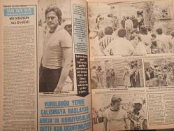 Pazar Haftalık Aktüalite Sinema Tiyatro Müzik ve Magazin Dergisi - 1974 Yılı - Sayı:979 - Mine Mutlu - Funda Balcı - Bir Düşüşün Öyküsü - Cüneyt Arkın - Zerrin Arbaş - Atıf Yılmaz - Gönül Tansel - Gülgün Erdem - Nazan Şoray - Sevtap Coşkun - Yonce Yücel - Prenses Banu - Feri Cansel - Perihan Ateş - Meral Zeren'e de artık Yeşilçam'da iş kalmadı - Yeşim Yükselen Dev Posteri - Ünlüler Albümü: Leyla Sayar - Sevda Ferdağ - Fatma Girik - Leyla Sayar - Selma Güneri - Sevil Candan - Muzaffer Tema - Zuhal Üstüntaş - Muhterem Nur - Süha Doğan - Orhan Günşiray - Ahmet Tarık Tekçe - Cenk Er - Turgut Demirağ - Ekrem Bora - Metin Erksan - Sadri Alışık - Şadan Kamil - Aynur Akarsu ''Tatlı Hayat''la iş hayatını birleştirdi - Temel Gürsu - Orçun Sonat - Ajda Pekkan - Aşk konusunda Nebahat Çehre beraberliklerine sadık kaldı - Yılmaz Güney - Zühal Üstüntaş - Gürel Ünlüsoy - Semiramis Pekkan - Göksel Arsoy - Yavuz Demir - Yılmaz Güney fotoğraf ve haberi - Posterli Tam Takım Dergi