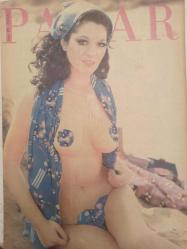 Pazar Haftalık Aktüalite Sinema Tiyatro Müzik ve Magazin Dergisi - 1974 Yılı - Sayı:975 - Leyla Sayar - Melek Görgün - Tarık Akan'ın ağabeyi Turgut Akan - Feri Cansel - Funda Balcı - Bahar Erdeniz - Ajda Pekkan'Yasin'i tercih etmişti... - Gönül Tansel - Ünlüler Albümü: Müşerref Tezcan - Tamer Yiğit - Aykut Düz - Süreyya Duru - Cüneyt Arkın - Nubar Terziyan - Vedat Türkali - Atakan Çelik - Ahmet Mekin - Fikret Hakan - Remzi Jontürk - Yılmaz Güney - Osman Faruk Seden - Yalçın Gülhan - Figen Han - Beyza Başar Filipinler'de hem yarıştı hem de fotoğraf çekti - Melek Ayberk - Necla Nazır - Müşerref Tezcan - Atilla Ergün - Asuman Arsan - Canan Candan - Ajda Pekkan - Fecri Ebcioğlu - Semiramis Pekkan - Okan Dinçer - Sevda Ferdağ - Leyla Sayar - Gönül Yazar - Cömert Baykent - Bir de ''Zeki Müren'' balon aşkı fotoğraf ve haberi - Tam Takım Dergi