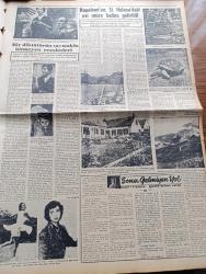 Vatan Gazetesi - 27 Ekim 1955 - Ahmet Emin Yalman Köşe Yazısı - Genç Muş Demiryolu Açıldı - Örfi İdare Tebliği 29 30 Ekim Gecesi Sokağa Çıkılabilir - Malatya Suikasti Davası Yeniden Karara Bağlandı - Suudi Arabistan Uçaklarımıza Geniş Ve İniş İzni Vermedi - Katil Hikmet Küçük İdama Mahkum Oldu - Uludağ'a Kar Yağdı - Fırtınalı Gece Yazan Orhan Kemal Yazı Dizisi - Baruthane'de Kurulacak Şehrin Projeleri Hazırlandı - Üniversite 1 Kasım'da Açılacak - Komünist Çin Makao'yu Portekiz'den Almak İstiyor - Geçmişte Bugün Yazan Feridun Fazıl Tülbentçi Yazı Dizisi - İslam Tarihinde Düşünen Baş Hazreti Ali Yazan Abdülbaki Gölpınarlı Yazı Dizisi - Radyo'nun Onbeş Günde Bir Programları Nasıl Hazırlanır - Sonu Gelmeyen Yol Çeviren Burhan Arpad Yazı Dizisi - Diktatör Peron'un Saymakla Bitmeyen Rezaletleri - Radyo Bulmaca - Haftanın Ansiklopedisi - Fenerbahçe Dün İstanbulspor'a Berabere Kaldı - Cumhuriyet Kupası Futbol Maçları Fikstürü Çekildi - Beynelmilel Basketbol Turnuvası