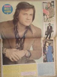 Pazar Haftalık Aktüalite Sinema Tiyatro Müzik ve Magazin Dergisi - 1974 Yılı - Sayı:966 - Seyyal Taner - Prenses Banu - Romina Yeşilçam'a yerleşti - Ayhan Işık - Sadri Alışık - Ahu Doğan - Emel Sayın tam dört kez çocuk aldırmış - Çıplaklıkta Seher Şeniz ve Anuşka'yı geçen yok - Ünlüler Albümü: Göksel Arsoy - Ülkü Erakalın - Hülya Koçyiğit - Belgin Doruk - Hüseyin Baradan - Faik Coşkun - Vahi Öz - Nevzat Okçugil - Necdet Tosun - Göksel Arsoy - Nevzat Pesen - Hulki Saner - Gönül Yazar - Memduh Ün - Bülent Oran - Göksel Arsoy - Sırrı Gültekin - Melek görgün: ''Ben baharı işte böyle karşılarım'' diyor - Tanju Korel - Ahmet Arkan - Sevgi Sun - Sermet Serdengeçti - Fatma Belgen - Hayati Sönmez - Nilüfer Aydan - Yılmaz duru - Memduh Ün - Halit Refiğ - Fatma Girik - Reha Yurdakul - Yılmaz Duru - Nilüfer Aydan, Halit Refiğ aşkı baskınla son buldu - Nuray Uslu - Nebahat Çehre - Muhterem Nur fotoğraf ve haberi - Tam Takım Dergi