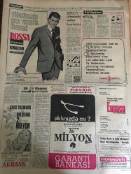 HÜRRİYET GAZETESİ 23 NİSAN 1967 YIL :19 SAYI :6817-Tarkan,Sezgin Burak-Yunanistan  da ki İhtilali Albaylar  Yaptı --Yunan subayı oldukları sanılan 3 kişi bize iltica etti ---23 Nisan Bayramı Kutlanıyor ---Demirel  : Her şeyden evvel demokrasi yerleşti --İlaçlı lokumdan birer tane yiyince  cepteki 4.500 Mark uçuverdi ---Şehir Tiyatroları  edebi kurulu  için tahsilli aday bulunamıyor ----Johnson a Almanya da suikast  hazırlanmış ---Atatürk ün kurşun geçmez Cadillac ı Kadıköy -Üsküdar  arasında dolmuş yapıyor ---Fenerbahçe PTT 'yi yenemedi : 1-1---Beşiktaş -H.Tepe --Molnar ,ailece futbol okulu açtı ---Bir Çekoslovak diplomatı  hudut harici ediliyor --Bu darbeyi  Kral ın hazırladığı  şüphelidir ---Deniz ve hava kuvvetlerinin  durumu belli değil -Selanik te ki 3. ordu şimdilik tarafsız ---