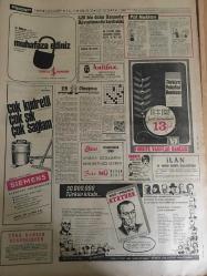 HÜRRİYET GAZETESİ 13 NİSAN 1967 YIL :19 SAYI :6807--Cezasını kendi eliyle verdi ---Sunay ,yarın Türkiye ye hareket  ediyor ---Murdar ırmağa taştı 200 dükkan su altında ----Permi satışı  ve bu yol ile otomobil ithalatı önlenecek ---Üç İsrail 'li asker öldürüldü ---1967 nin tipi ,manken 1,5 dakikalık bir reklam programı  için 100 bin  lira aldı ----Hamido nun  teslim olmasına köylüler  üzüldü ---Emekli Albay Eşini Tabanca ile Öldürüp Kaçtı ---Kara sinekle mücadele edecek ekipler  kuruldu ---420 bin dolar Kennedy Havaalanında Kayboldu --Neticeyi tesadüfe  bırakmak istemiyoruz ---Bursa dan İstanbul a 5 bin  seyirci gelecek ---Ergenlik sivilcesi 15 dakika da yok ediliyor ---Kamping Fuarında Türk Pavyonunu Gören Almanlar ,Türkiye ye Gelecek ---Cesar Romeo ,ak saçları ile  televizyon yıldızı oldu ---Siirt te 230 firari var ---