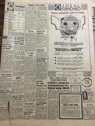 HÜRRİYET GAZETESİ 15 OCAK 1967 YIL :19 SAYI :6722--Eski Emniyet Genel Müdürü Ahmet Demir Milyonluk Bir Dava nın İstenildiği Şekilde Çıkması İçin Aracılık Etmiş ---Sözünde Durdu  ve firari veznedar polise teslim oldu ---Demirel :105 milyar liralık  yatırım yapılacak dedi ---Personel rejimi konulu seminer 6 Şubat ta Yalova da başlayacak ---Okuma için ideal yaş :6 ---Amerika da bir hasta donduruldu ---Sophia Loren çocuğunu yine düşürdü -- Çaldıkları çamaşırları paylaşmayınca  biri diğerini  boğup öldürdü ---Fenerbahçe -Göztepe --Galatasaray 2-1 galip ---Beşiktaş -Altınordu karşılaşıyor ---İzm.Spor -Vefa  yenişemedi :1-1--Altay I.Spor u 1-0 Yendi ---Ordu Takımı Bugün Irak la Karşılaşacak ---