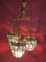 14637-MUHTEŞEM GÜZELLİKDE ANTİKA PİRİNÇ 3 LÜ SARKIT AVİZE