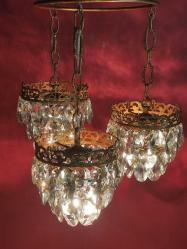 14637-MUHTEŞEM GÜZELLİKDE ANTİKA PİRİNÇ 3 LÜ SARKIT AVİZE