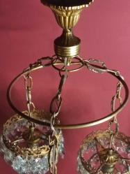 14637-MUHTEŞEM GÜZELLİKDE ANTİKA PİRİNÇ 3 LÜ SARKIT AVİZE