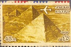 Mısır Pulu - Egypt Stamp - Mektup Zarfından Kesilmiş  / Postadan Geçmiş Pul Filateli - Damgalı -MISIR PİRAMİTLERİ PULU, 45 PARA - YABANCI PULLAR