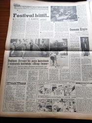 Vatan Gazetesi - 15 Temmuz1961 - Yassıada Duruşmaları - Anayasayı İhlal Davasında Dün İddianamesini Bitiren Savcı Altay Ömer Egesel 107 Kişinin İdamını İstedi - Devlet Ve Hükümet Başkanı Orgeneral Cemal Gürsel Halkı Selamlıyor - Adalet Partisi Genel İdare Kurulu Bugün Birleşme İşini Görüşüyor - 147'lerden Dokuzu Dış Memleketlerde Görev Aldılar - Cemal Gürsel Türk Olmaktan Gurur Duyunuz Dedi - Grev Tasarısı Meclise Geliyor - Kemal Tahir'in Romanı Yorgun Savaşçı Yazı Dizisi - Ernest Hemingway'ın Sonu Yazan Necati Cumalı - Irak'ta Siyasi Mahkumlar Dün Serbest Bırakıldı - İngiltere Başbakanı Mac Millan Rus Feza Pilotu Gagarin'le  Görüştü - Amerika Pakistan'a Yardımı Arttıracak - Berlin Film Festivali Bitti - Değişen Avrupa'da Gece Hayatının 1 Numaralı Hastalığı Striptiz -  Ton Ton Agah Çizgi Roman - Opon Ağrı Kesici - Kırkpınar Dün Açıldı - Suat Mamat Kulübü İle Dün Mukavele İmzaladı - Metin Oktay Denizde - Selim Soydan Beşiktaşa Alınmıyor