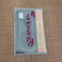 SELMA İSTANBULLU SEVME DEDİLER SEVDİM Kaset Sıfır .C