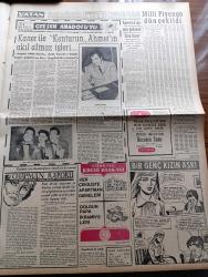 Vatan Gazetesi - 24 Nisan 1962 - İsmet İnönü Ragıp Gümüşpala İle İhtilaf Halindeyiz Dedi - Adalet Partisi Grubu Toplanıyor Gündemde Koalisyon Ve Af Var - Genelkurmay Başkanı Cevdet Sunay Siyasi Afla Ordunun İlgisi Yok Dedi - 23 Nisan Yurtta Heyecanla Kutlandı - Cemal Gürsel 23 Nisan Ve Af - Ekmek Fiyatı İçin Komisyon Kurulacak - Bugün De Bir Ulusal And'a Muhtacız Yazan Behçet Kemal Çağlar Köşe Yazısı - Tekel İşçi Sendikaları Sayılarını Azaltıyor - Çağlayanlı Vadi Yazan Mustafa Necati Sepetçioğlu Yazı Dizisi - 1747'den Günümüze Kadar Ordu Ve Politika Yazan Nizamettin Nazif Tepedenlioğlu Yazı Dizisi - Chapman Raporu Yazan İrving Wallas Yazı Dizisi - Suphi Kaner - Amerika'da Aya Gidecek Füze Hazır - Bir Genç Kızın Aşkı Çizgi Roman - Ernest Hemingway Kardeşimdi Yazan Leicester Hemingway Yazı Dizisi - Üç Perdelik Cinayet Yazan Agatha Christie Yazı Dizisi - Sanat Dünyası - İstanbul Futbol Kulüpleri Kati Kararlarını Verdiler Tekrar Mahalli Lig'e Dönülecek - Lefter Küçükandonyadis - Naci Erdem
