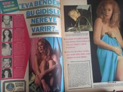 Pazar Haftalık Aktüalite Sinema Tiyatro Müzik ve Magazin Dergisi - 23 Mart 1973 - Sayı:861 - Seher Şeniz - Nicole Solinas - Nazan Şoray, Tanju Gürsu ve çiftetelli - Göksel Arsoy - Orhan Günşiray - Soley Arsoy - Meliha Şoray - Gülay Alp şarkıcılığı bıraktıktan sonra şimdilik geçimini bol bol seyahat ederek sağlıyor - Gülay Alp - Eva Bender Bu Gidişle Nereye Varır? - Halit Refiğ - Ülkü Özen - Ertem Eğilmez - Abdurrahman Keskiner - Melek Görgün - Feri Cansel'in burnuna nazar değdi - Bahar Erdeniz'in başına ne geldiyse bu fotoğraflardan geldi - ''Gül Tener şişmanlayınca fayran etti - Zeynep Aksu - Yıldırım Gencer - Yılmaz Köksal - Yeşim Yükselen - Çetin İnanç - Ajda Pekkan ''Her devrin yıldızı'' fotoğraf ve haberi - Tam Takım Dergi