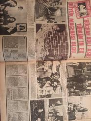 Pazar Haftalık Aktüalite Sinema Tiyatro Müzik ve Magazin Dergisi - 18 Ocak 1974 - Sayı:904 - Filiz Akın - Prenses banu - Rüçhan Adlı aşkı Türkan Şoray'ın en büyük macerası oldu - Nur Ay herşeye veda etti - Aytekin Akkaya - Sevda Ferdağ: 1973'te yorgunluktan canım çıktı. 1974'te dinleceğim'' diyor - Salih Güney - Atilla Alpsakarya - Neşe Karaböcek - Gül Tener - Seher Şeniz Dev Posteri - Özden Yüce - Kadir İnanır - Osman Faruk Seden - 1973 yılında asker olan erkek kardeşi ölen Piraye Uzun yeni yıldan çok şey bekliyor - Figen Han'a soyunmak yasak - Melek Görgün de, Seyyal Taner de sevgililerin sözünden dışarı çıkmıyorlar fotoğraf ve haberi - Posterli Tam Takım Dergi