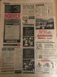 HÜRRİYET GAZETESİ 27 ŞUBAT 1968 YIL :20 SAYI :7125---İki kuduz köpek 26 kişiyi ısırdı --61 gaziye İstiklal Madalyası verildi ----10 gündür  önce meçhul bir otomobilin çarptığı üniversiteli genç öldü ---İki Emniyet Müdürünü öldüren polis ,30 yıl hapse  mahkum oldu ---Bir atom aliminin açtığı  paket  patladı  ve ölümüne sebep oldu ---Konya da savcının ki de dahil 100 otomobilin  lastiklerini şişlediler ---Seyahat şirketi sahibi Alman kadın otobüsü hep kendisi kullanıyor ---Makarios ,oyların yüzde  95 ni aldı --Elmasa el süren  Amerikalı genç kız feci şekilde öldü ----Avrupa ya akın eden  Zenci kızlar  soluğu Striptiz okulunda  alıyor ---Bütün İzmir Göztepeli ---Fenerbahçeliler dün memnun döndüler ---Gol kralı olmayı düşünmüyorum --Altınordulular : Berabere kalacağımız maçı hakem  aleyhimize  çevirdi ---Alaettin Şensoy ---İki  ton yükle 60 derece dik yokuşa tırmanan  elektrik  kontrollü  Cemse  yapıldı --Tekniğin son  harikaları  sergilendi -----