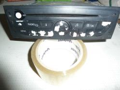 RENAULT CLİO MEGANE KANGO OTO TEYP RADYO CD ÇALAR ORJİNAL TEMİZ 2.EL ÜRÜN KEYİ VAR