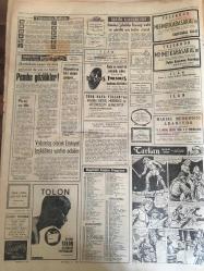 HÜRRİYET GAZETESİ 11 ŞUBAT 1968  YIL :20 SAYI :7109---Vietnam bir atom harbinin eşiğine  geldi ---Emeklilere avans verilmesi düşünülmüyor ----Borsa başkan nı  elinden  aldığı kendi tabancası ile öldürdü ---Katil kadın uğruna elimi kana buladığım  kocam  beni boşadı ,herşey  boş ---İstanbul Şehirliler Derneği trafik ve gürültü için tedbir alacak ---İngiltere de esir pazarından kız satın almağa kalkan  bir  genç cebindeki  paradan oldu ---Galatasaray 'ın intikamı  acı  oldu ---Nurweiller  dün geldi ve Fenerbahçe  formasını  giydi ---Eskişehir ,Bursa yı devirmek azminde --Lider Fenerbahçe sonuncu  Vefa ile karşılaşıyor ---Mersin de zorlu  bir mücadele  I.Yurdu -A.Ordu --Adana D.Spor lider İzmir spor  önünde ---Mukavemel ekibimiz  sonuncu ---Şekerspor :1 Demirspor : 0---Alman kadın 2 çocuğunu 5 katlı binadan aşağı atıp  intihar etti ---Hisar Pavyonu : Gülşen Ateş ,Marija ,Zaza ---