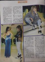 MİLLİYET GAZETESİ-MİLLİYET ALIŞVERİŞ-ALIŞVERİŞ-DERGİ-BÜYÜK-REHBER-24 ARALIK-1999-KAPAK-FOTOĞRAF-YILBAŞI TELAŞI-MİLENYUM TRENDLERİ-DENİZ AKEL-EBRU AKEL-GİYSİ-PRENSESLER KADAR ZARİF-SİBEL ARNA-YA AYAKKABILAR-MARKA-MODERN-MODERN KADININ TERCİHİ-YENİ ZEVKLER-MİLENYUMA IŞILTILI BAŞLANGIÇ-PARLAYAN TASARIMLAR-HEDİYE-ONA NE ALSAM-HEDİYE-TAM MANGO HAVASINDAYIZ-AKSESUVAR-BÖYLESİ BİN YILDA BİR GELİR-YENİ ÇAĞIN MAĞAZALARI-SAÇ-SAÇLARINIZ GÖZ KAMAŞTIRIYOR-YEMEK-YILBAŞININ ŞIK SOFRALARI-CENTİLMEN-CUMHURİYETTEN MİLENYUMA TAŞINAN STİL-İKİ KARDEŞE İKİ TARZ-MİS GİBİ-PARFÜM-