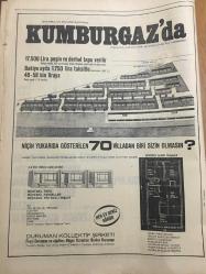 HÜRRİYET GAZETESİ 15 MAYIS 1968 YIL :21 SAYI :7200--Tural :Artık silah yerine tezgah istiyoruz --NATO ya  hayır haftası hadiseli başladı --Partilerin  itham yarışı şiddetlendi --Yüzbinlerce  insan dün Paris  caddelerinde katil de Gaulle katil polis  diye bağırdı ---Baştan başa elmaslarla süslenen dünyanın en pahalı elbisesi 30 milyon lira --200 Bin lira alacak :Beşiktaş Faruk Profesyonel Futbolcu Oluyor --Bazı kulüplerin hesap  defterleri tetkik edilecek ---Ilgaz : Oğünülecek bir  devre içindeyiz ----Güreşçiler  Cihat Uskan a bayrak açtı ---İstanbulspor un kasası  tamtakır ---Davayı kazanınca  adliyede şakır şakır  göbek attılar ---Suphiye  Nine altınlarını çalan gencin  karakolda  kulağını çekti ---Düğünde zevk için ateş ederken damadı öldürdü ---10 Çocuklu Köylü 12 Yaşındaki Kızı Kaçırdı ---
