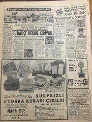 HÜRRİYET GAZETESİ 14 MAYIS 1968 YIL :21 SAYI :7199--Fransa da hayat felce uğradı --AP ,ikili anlaşmalarla ilgili açıklama yaptı ---İşçilere  sahte  çalışma belgesi satan bir Türk Yugoslavya da tevkif edildi ---Rus Generali Çekoslovakya Müdahale Hazırız Dedi ---Bir kilo  rakı içen şoförü  ,polis ancak   otomobiline  ateş açarak durdurabildi ---Cerrahpaşa da   bir  hastanın iç ve orta kulağı değiştirildi ---25 yaşındaki kızın  boyu bir hormon iğnesi sayesinde uzatıldı ---Fenerbahçe  rekor kırıyor --Adaylar :Hacettepe Vefa Demirspor ve Şekerspor ---Derece alan beş vitrin ---Firari şakiler hasımlarını kurşuna dizdi --Seçim Konuşmaları : Feyzioğlu :Solcu muhalefet düzeni yıkma çabasında ---Ankara Ana Tamir Fabrikasında kayak takımı ,baston tüfek ile akü  bile yapılıyor ---