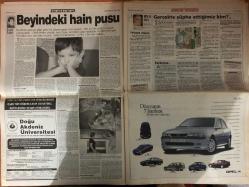 Sabah Gazetesi - 19 Eylül 1998 Türkiye - Gazete -  - Doktor - Altın - Hastane - Aşı - Ay - AP - Ankara - Kale - Tarih - Ordu - Yusuf - LP - İstanbul - Üniversite - Silah - Sağlık - Borsa - PAK - Mesut Yılmaz - Başbakan - Kredi - Satış - Dava - Hükümet - Can Bartu - Galatasaray - Zara - Saray - Hagi - Maç - Fenerbahçe - Erman Toroğlu - Juventus - Spor - PKK - Hasan Cemal - Duman - Sel - Futbol - Eder - Mahkeme - Taraftar - Fatih Terim - Futbolcu - Gol - Kule - Sergi - Yazar - Adamlar - Kurtarma - Şampiyonluk - Funda - Baha - Hıncal Uluç - Savunma - Grev - Oyuncu - Sarı Kart - Hakem - Seçim - Derbi Maçı - Hakan Şükür - Ceza - Redd - Beşiktaş - Alpay - Kupa - Orman - Aziz - Tren - Romanya - Teknik Direktör - Roman - Ozan - Kırmızı Kart - Karabükspor - Moldova - Hasan Şaş - Taffarel - Bero - Danimarka - Patron - Antrenman - Mustafa Doğan - Trabzonspor - Tayfun - Barcelona - Dolar - Köprü - Harun - Emre