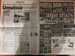 Sabah Gazetesi - 28 Mayis 1999  - Tarih - Osmanlı Tarihi - Ay - AP - Baha - Gazete - Kültür - Türkiye - Anayasa - Mahkeme - Anayasa Mahkemesi - Emeklilik - Anayasa Mahkemesi Kararı - Meclis - Yavuz Donat - Maaş - Yilmaz - Aşı - Ordu - NATO - Elektrik - Sel - Uçak - Füze - Üniversite - Öğrenci - Yunanistan - Ankara - Reklam - Bilgisayar - Başbakan - Spor - Teknik Direktör - Seçim - Tren - Galatasaray - Saray - Futbol - Futbolcu - Transfer - Eder - Fenerbahçe - Aziz Yıldırım - Aziz - Mustafa Denizli - Medya - Beto - Fransa - Cumhurbaşkanı - Altın - Kale - IMF - Yazar - Glenn Hoddle - Cami - Dida - Finlandiya - ABD - Yusuf - Dolar - Maç - Konser - Dava - Emre - Tita - İstanbul - Hagi - Şampiyonlar Ligi - Patron - Bayern - Manchester United - Bayern Münih - Gol - Roda - Oyuncu - Hakan Şükür - Alpay - Hakan Ünsal - LP - Eren - Beşiktaş - Tayfun - Belediye - Pete Sampras - Ukrayna - Turnuva - Belçika - MSP