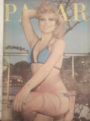 Pazar Haftalık Aktüalite Sinema Tiyatro Müzik ve Magazin Dergisi - 25 Ağustos 1977 - Sayı:1092 - Meral Zeren - Nil Burak - Nükhet Duru sahnelere karnaval havası getirdi - Cahide Sonku-  Bülent Kayabaş - Gönül Tansel - Aydemir Akbaş - Zeyno Çilem - Ceyda Karahan - Sesi kısılan Seyyal Taner için tehlike çanı çalıyor - Gypsy Peterson - Barbara Atkinson - Carlos Manzon - Kantocu Meral Küçükerol'a tanga da yasak bikini de yasak - Oya Yurdakul Yeşilçam'ın kurallarına isyan etti - Milyonluk döviz makinesi - Yonca Yücel bir yılda dört ülkeden bir milyon lira yurda döviz yetirdi - Fotomodel Denise Türkiye'de de modellik yaptı ama soyunmadı - Jackie Sewell - Vanya - Anne Marie ıslak giysilerle daha dişi oluyor fotoğraf ve haberi - Tam Takım Dergi