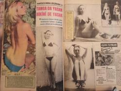 Pazar Haftalık Aktüalite Sinema Tiyatro Müzik ve Magazin Dergisi - 25 Ağustos 1977 - Sayı:1092 - Meral Zeren - Nil Burak - Nükhet Duru sahnelere karnaval havası getirdi - Cahide Sonku-  Bülent Kayabaş - Gönül Tansel - Aydemir Akbaş - Zeyno Çilem - Ceyda Karahan - Sesi kısılan Seyyal Taner için tehlike çanı çalıyor - Gypsy Peterson - Barbara Atkinson - Carlos Manzon - Kantocu Meral Küçükerol'a tanga da yasak bikini de yasak - Oya Yurdakul Yeşilçam'ın kurallarına isyan etti - Milyonluk döviz makinesi - Yonca Yücel bir yılda dört ülkeden bir milyon lira yurda döviz yetirdi - Fotomodel Denise Türkiye'de de modellik yaptı ama soyunmadı - Jackie Sewell - Vanya - Anne Marie ıslak giysilerle daha dişi oluyor fotoğraf ve haberi - Tam Takım Dergi