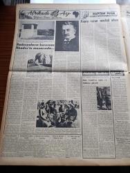 Vatan Gazetesi - 25 Aralık 1953 - Ahmet Emin Yalman Köşe Yazısı - İkramiyeler Kanunu Bugün Çıkıyor - Yeni Fransız Cumhurbaşkanı Rene Coty Merasimle Paris'e Gidiyor - Sovyetler Birliğinde Beria Ve Altı Suç Ortağı Odam Edildiler - Zeki Müren Siemens Radyo Reklamı - Hergün Yediğimiz Ekmek Gayri Sıhhidir - Kürtaj Davasına Dün Devam Edildi- Adana'da Güney Sanayi Dokuma Fabrikası Yandı - Göç Yolları Tıkadı Yazan İlhan Engin Yazı Dizisi - Çin Hindin'de Komünistler İlerliyor - Veba Yazan Albert Camus Yazı Dizisi - Afrika'da 4 Ay Yazan Tunç Yalman Yazı Dizisi - Kaptan Paşa Yazan Jeanne De Recqueville Yazı Dizisi - Galatasaray Simmering Maçı Yapılamadı - İstanbulspor Antrenörü Vilmos Herpern Gitti - Vakko