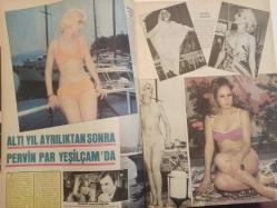 Pazar Haftalık Aktüalite Sinema Tiyatro Müzik ve Magazin Dergisi - 1976 Yılı - Sayı:1032 - Linda Grace - Alev Altın - Seks bombası Nalan Çöl de şarkıcılığa heveslendi - Antalya şenliği sessiz sedasız kapanıp gitti - Atıf Yılmaz - Cüneyt Arkın - Zerrin Arbaş - Erol Keskin - Müjde Ar - Zeki Ökten - Adile Naşit - Atıf Yılmaz - Gani Turanlı - Şerif Gören - İrfan Ünal - Melih Gülgen - İrfan Ünal - Sonia Viviani - Kadir İnanır - Pervin Par - Ediz Hun - Gül Tener'i kardeşinin intiharı perişan etti - Ali Büyükkaya - Figen Han'ın en yeni aşk sistemi - Ahmet Soydan - ''Genç sevgiliyle birlik olunca insan da gençleşir'' - Ceyda Karahan, Ünsal Emre'den ayrılıp, Aynur Akarsu'nun eski aşkına el koydu - Fatma Belgen bir aşktan öbürüne koşuyor - Ali Rıza Binboğa - Oktay Erül - Fatma Belgen hayatının tadını çıkarıyor - Mersinli güzel Serçin Erdem: ''Amacım Türkan Şoray olmak'' dedi - Serçin Erdem - Kolombo Hüsnü fotoromanı - Ata Saka - Yeşim Yükselen - Aydemir Akbaş fotoğraf ve haberi - Tam Takım Dergi